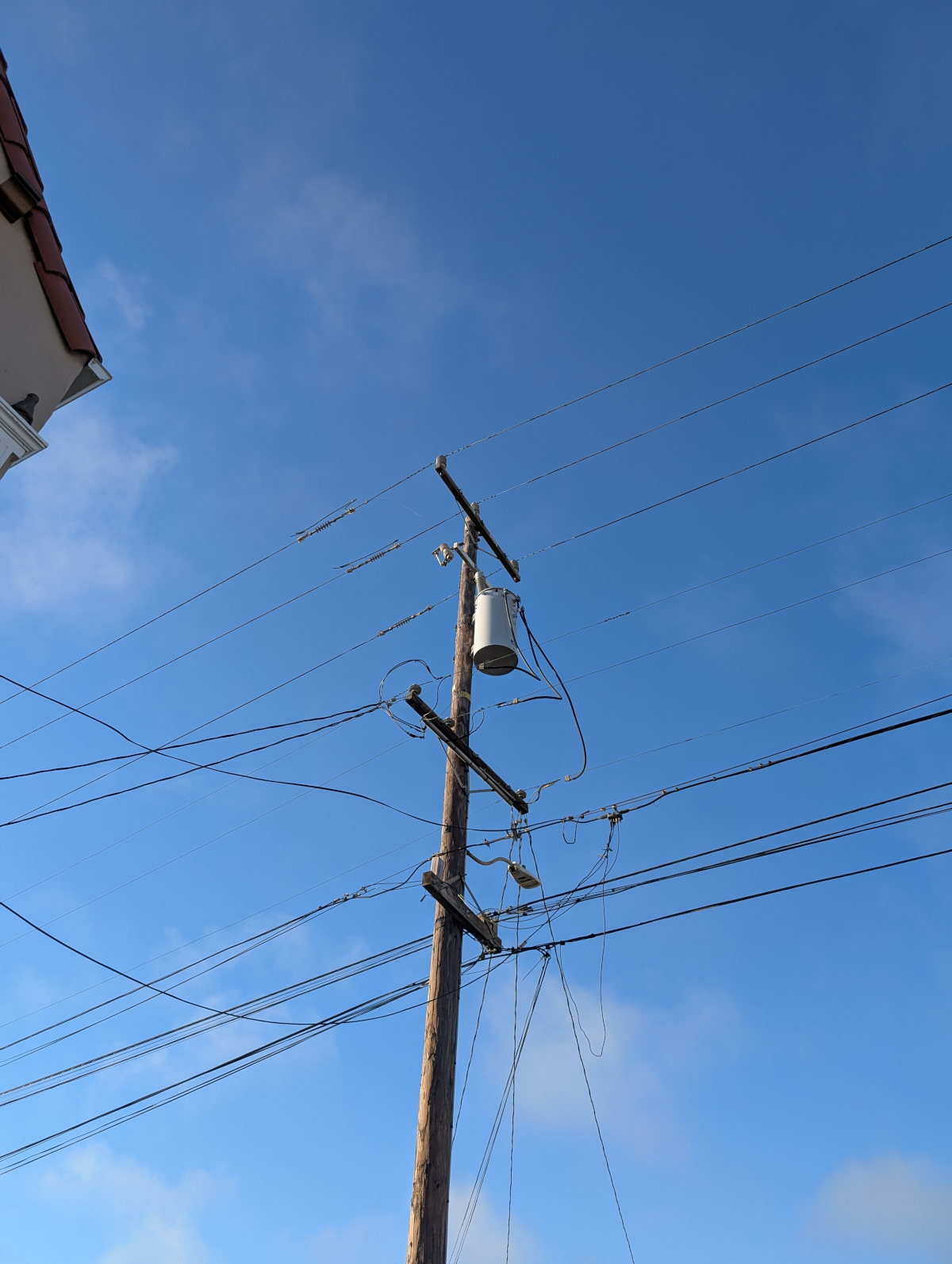 Electrical transformer